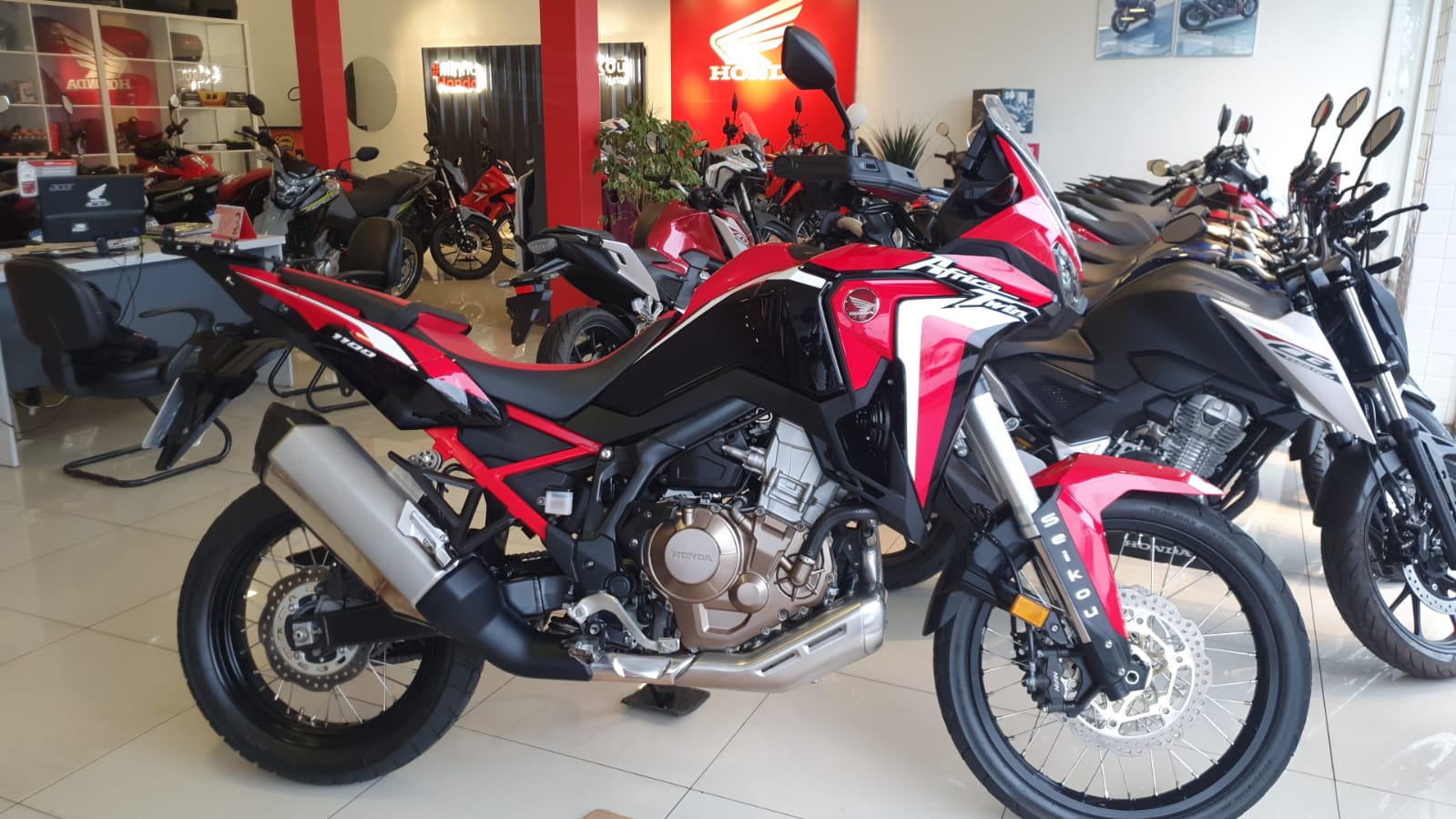 CRF 1100 AFRICA TWIN MT